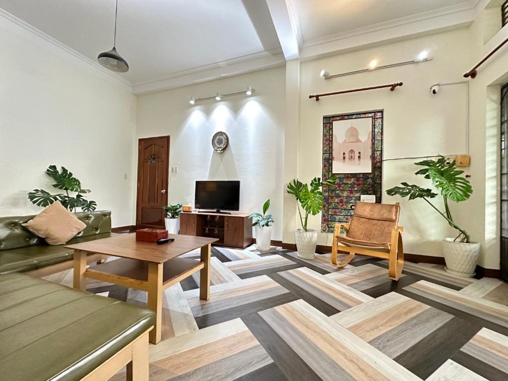 BÊ TÔNG RESIDENCES HOMESTAY — 1