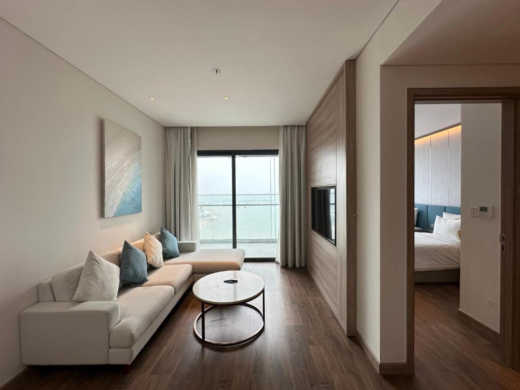 Alacate Hạ Long - Teri Apartment — 1