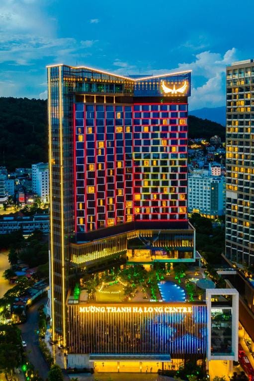Muong Thanh Luxury Ha Long Centre Hotel — 1