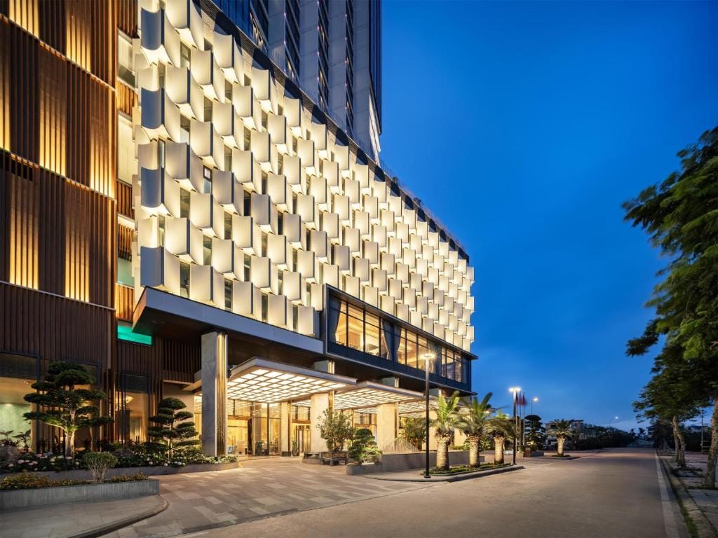 Radisson Blu Ha Long Bay — 1