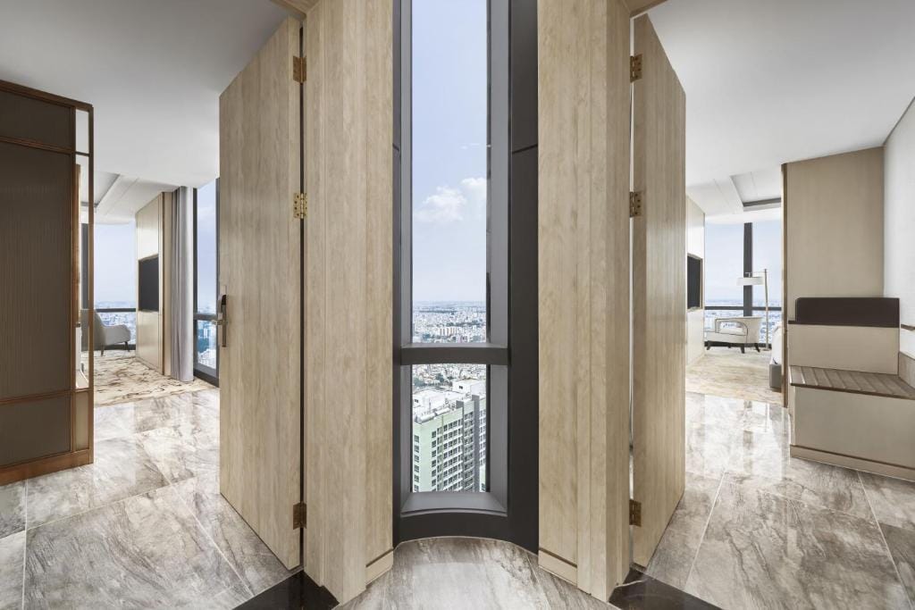 Vinpearl Landmark 81, Autograph Collection — 4