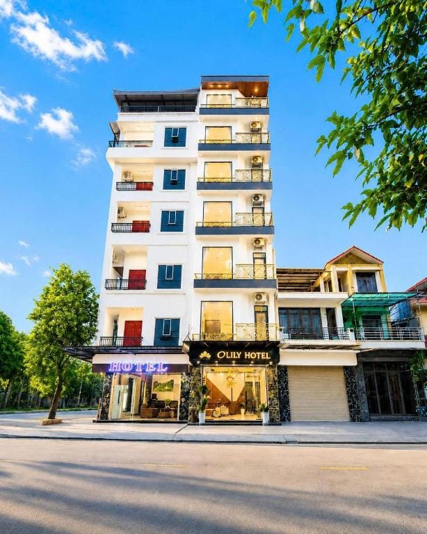 O Lily Hotel — 2
