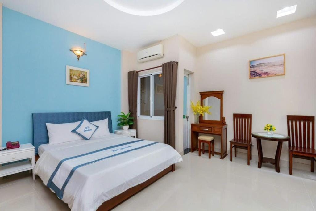 Queen Garden Hotel & Apartment — 1